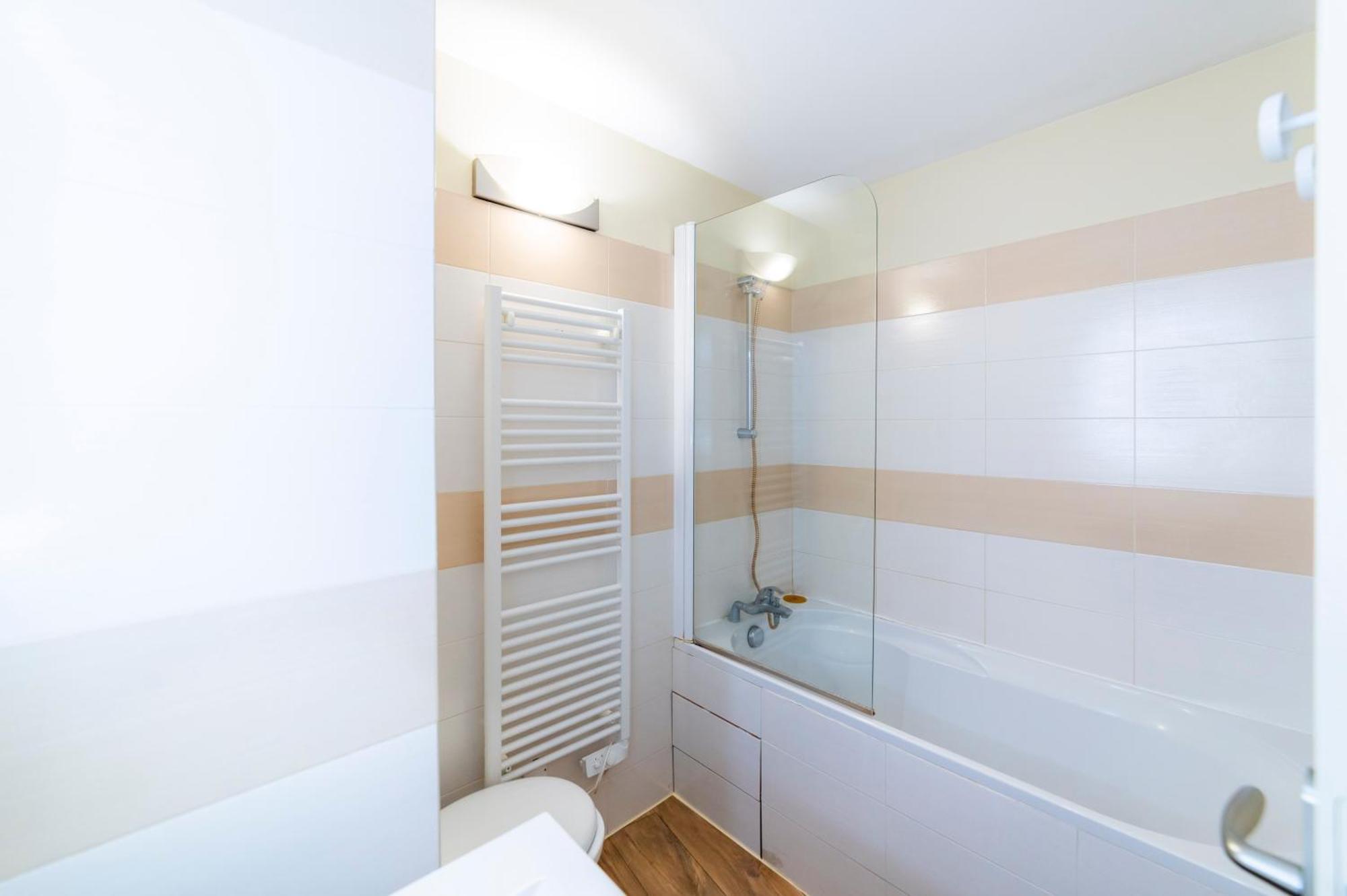 Apartamento T2 Au Coeur Du Centre Historique De Briancon #5 Exterior foto